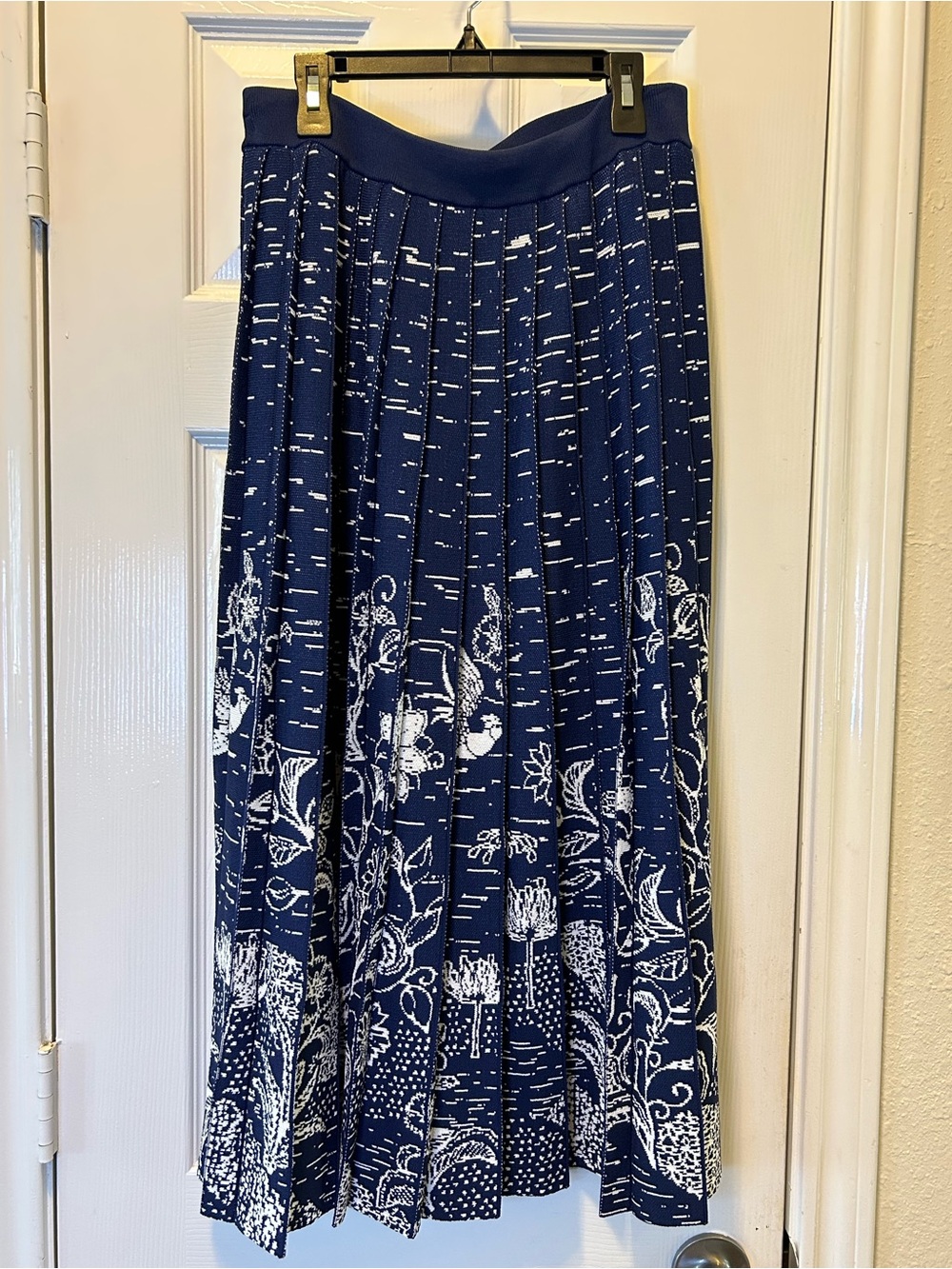 Anthropologie Haven Pleated Knit Navy and White Floral Midi Skirt